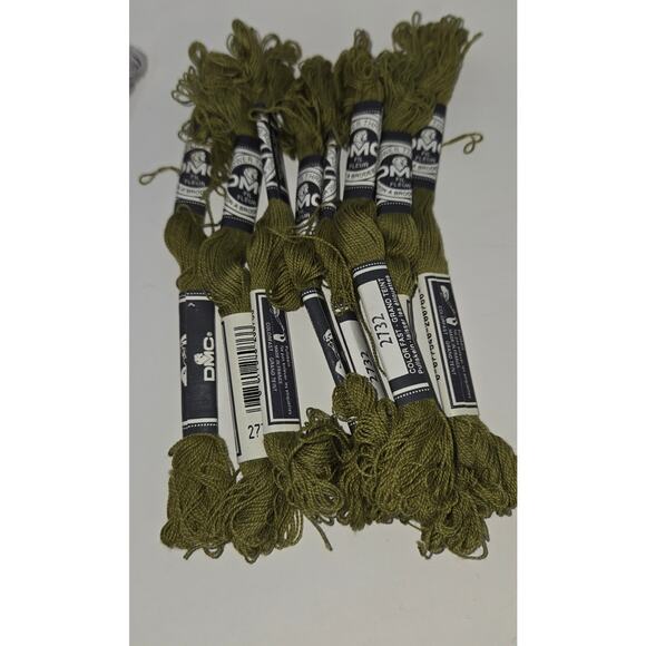 DMC Sullivans Embroidery Floss Lot of 140+ Skeins White Blue Orange Grey Green - Picture 7 of 16